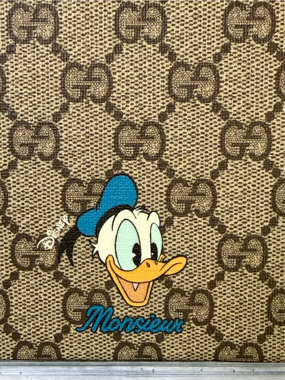 Gucci x Disney GG Supreme Donald Duck notebook - Picture 2 of 14